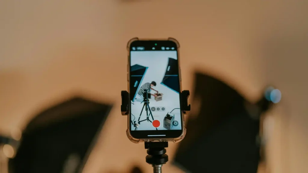 Image of video capturing using smartphone